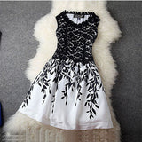 2016 Fashion Sexy Women Summer Dress Chiffon Dress Elegant Sleeveless O-neck Embroidery Lace vestidos Large Size Bottoming Dress