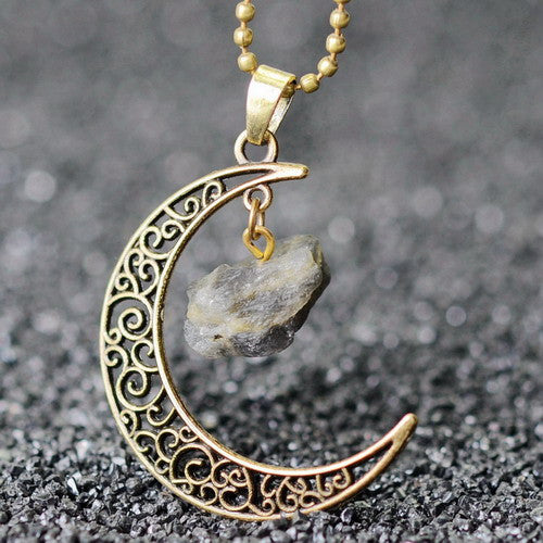 Vintage Moon Necklace Irregular Natural Stone Pendant Necklaces Amethyst Rose Quartz Crystals Antique Bronze Chains Jewelry